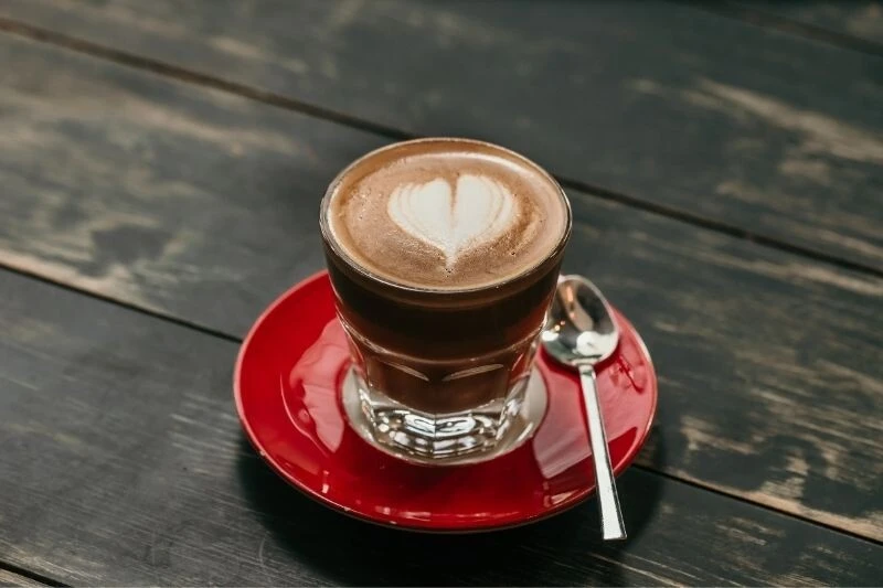 <p>CORTADO</p>
